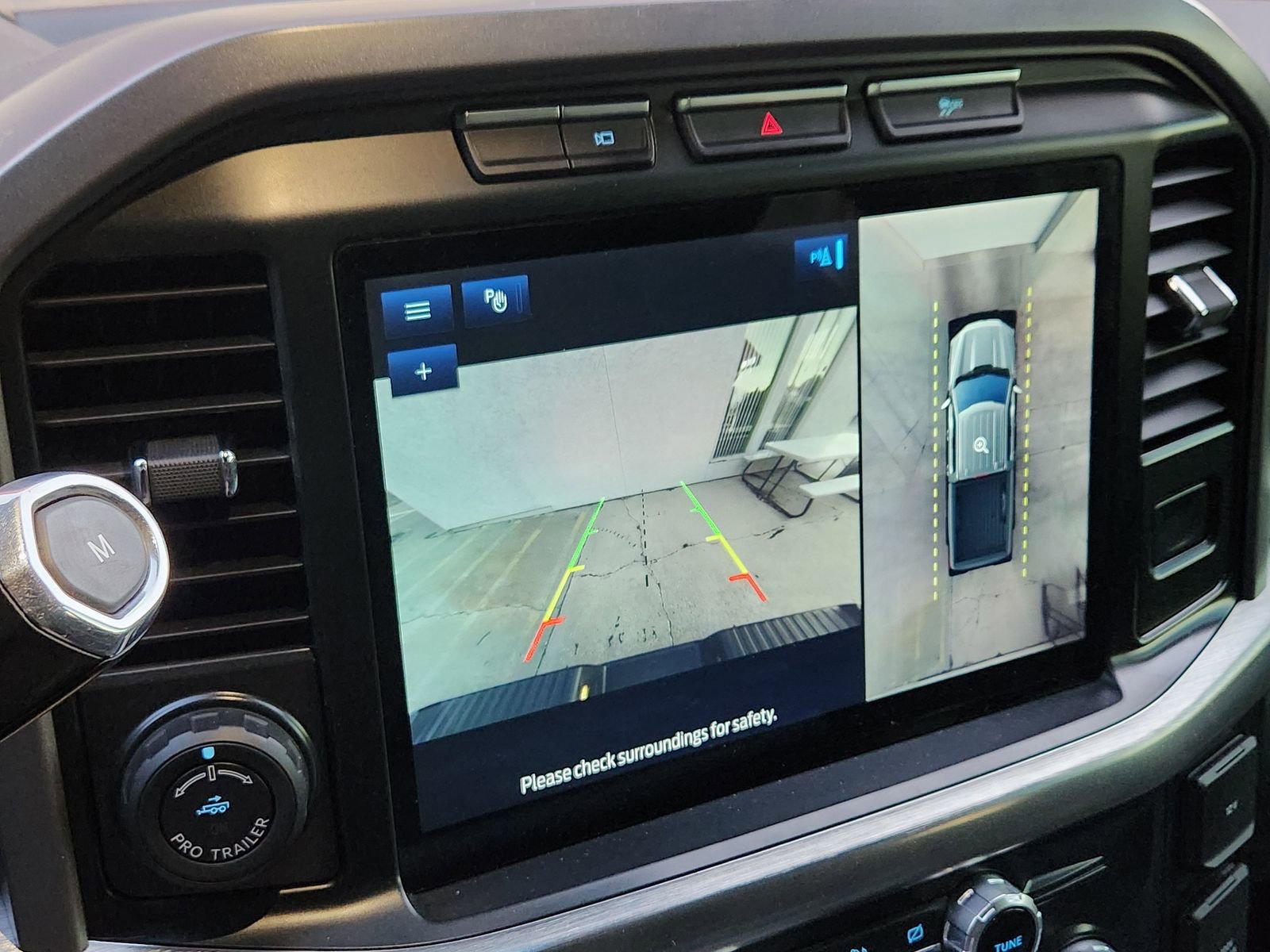 Used 2022 Ford F150 Lariat w/ Equipment Group 501A Mid image 23