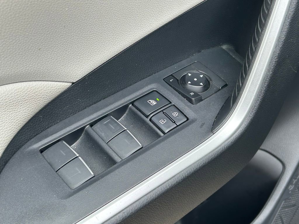 Certified 2023 Toyota RAV4 XLE w/ Convenience Package image 24