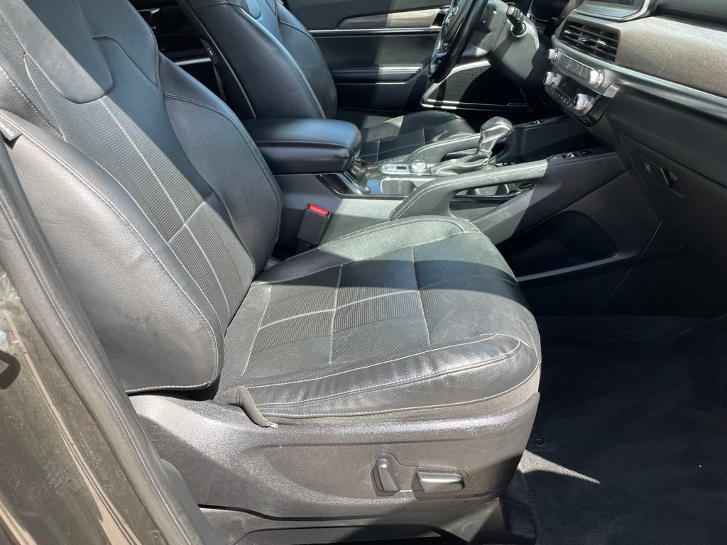 Used 2021 Kia Telluride EX w/ EX Premium Package AWD/4WD image 28