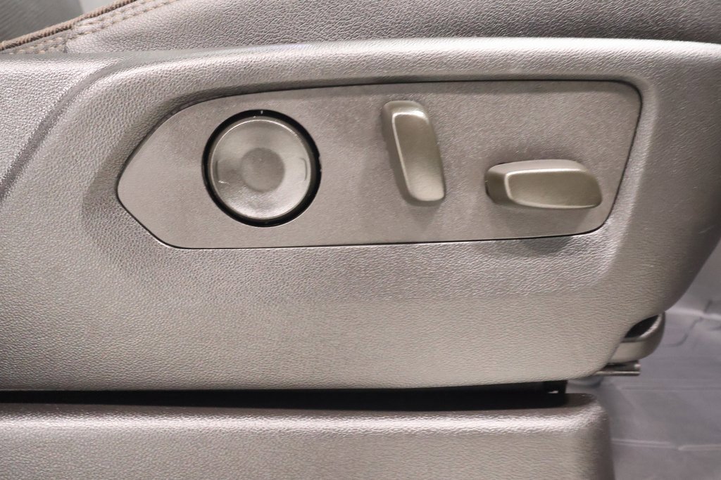 Used 2023 Chevrolet Tahoe High Country image 24