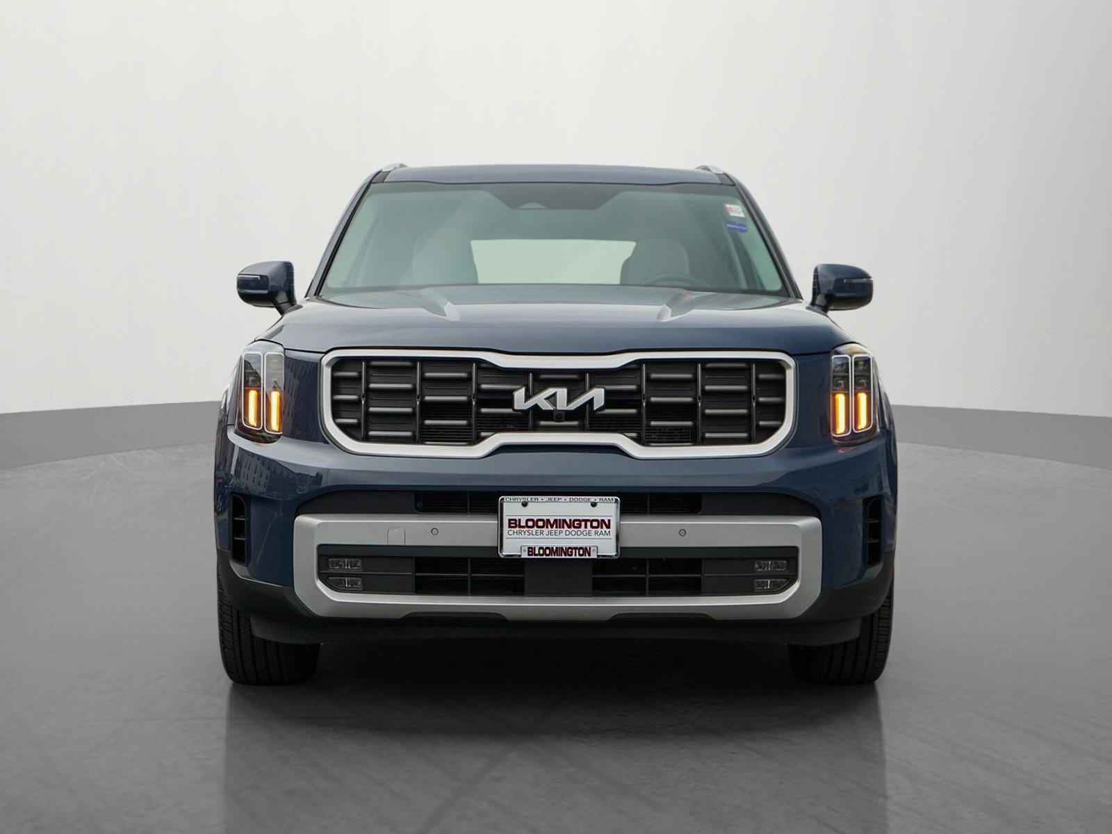 Used 2024 Kia Telluride SX image 2