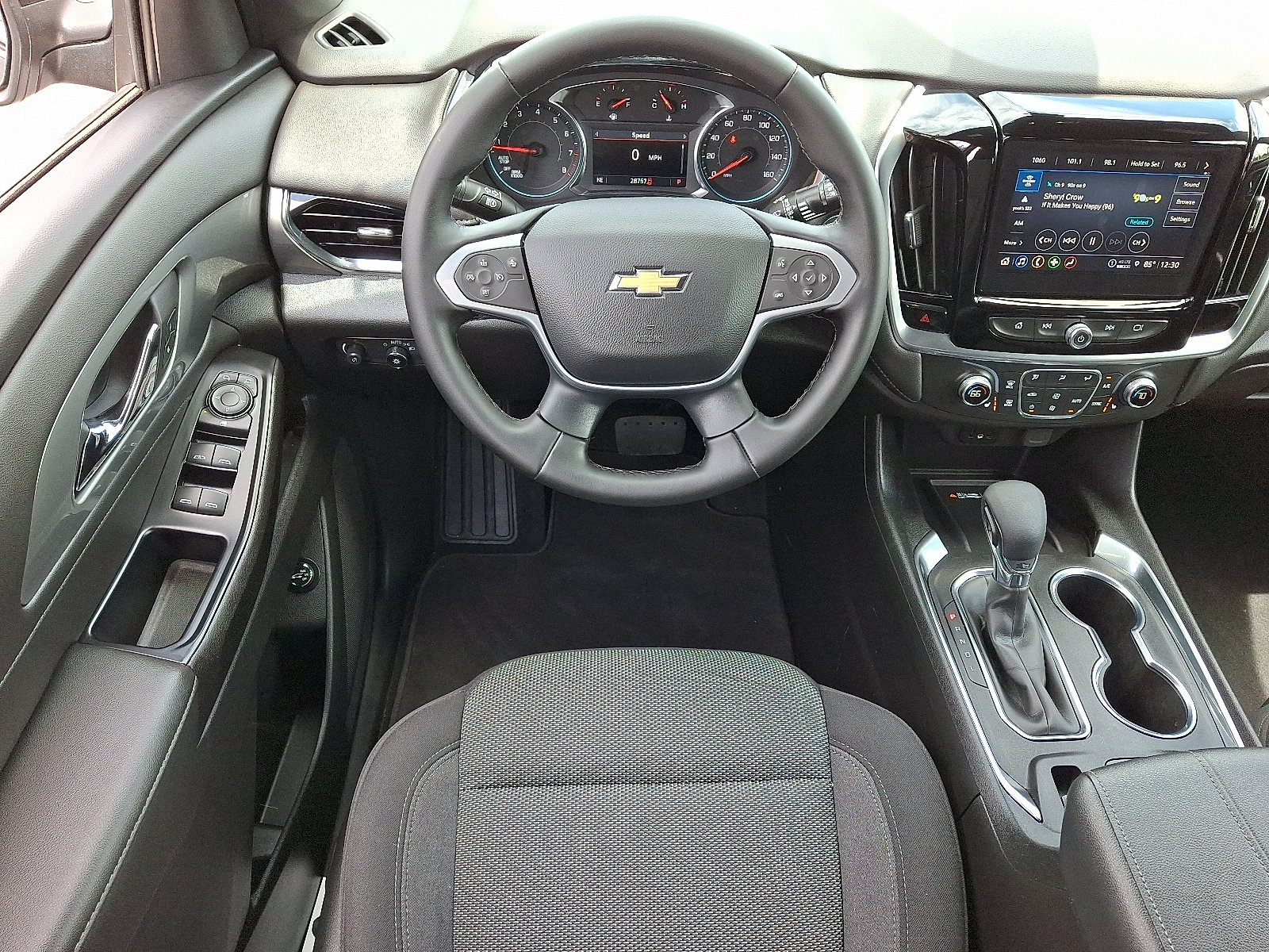 Certified 2023 Chevrolet Traverse LT w/ LPO, Cargo Package AWD/4WD image 13