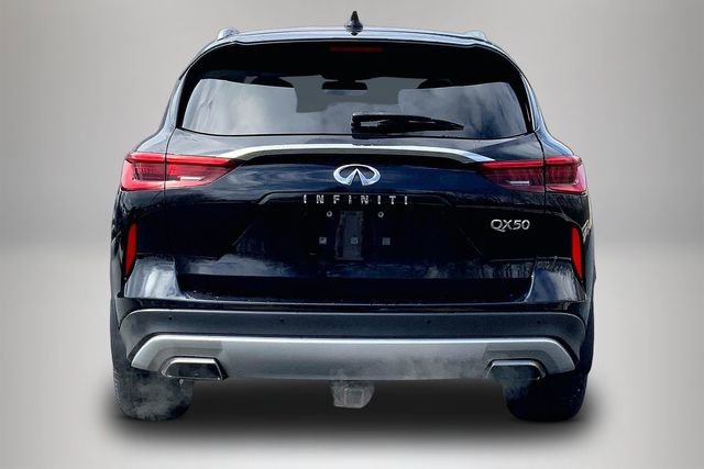 Used 2019 INFINITI QX50 Essential w/ Sensory Package image 4