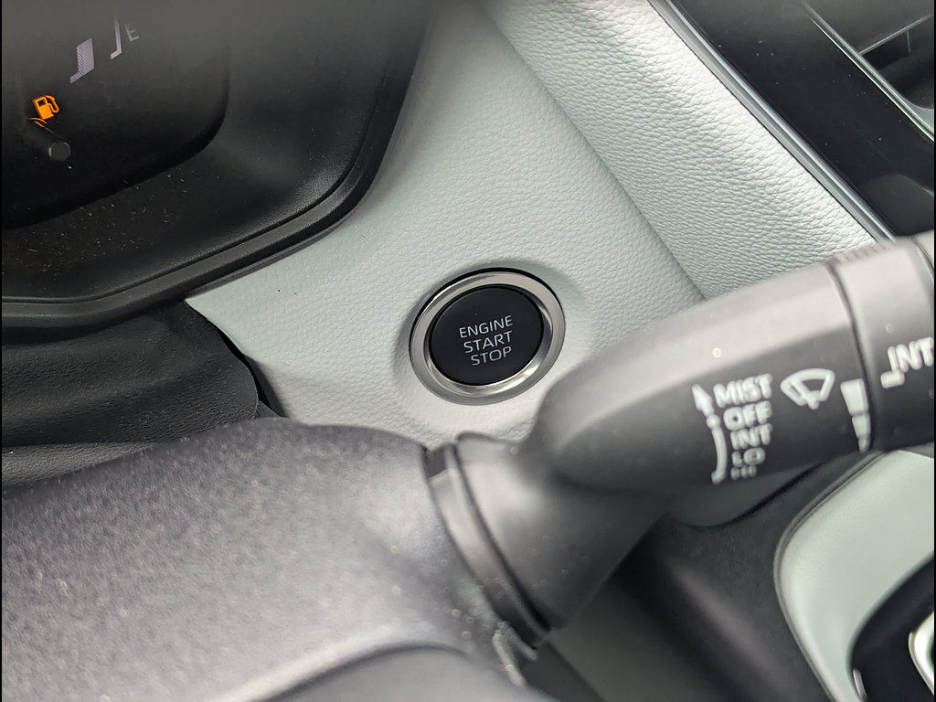 Used 2025 Toyota Corolla FX w/ Convenience Package FWD image 27