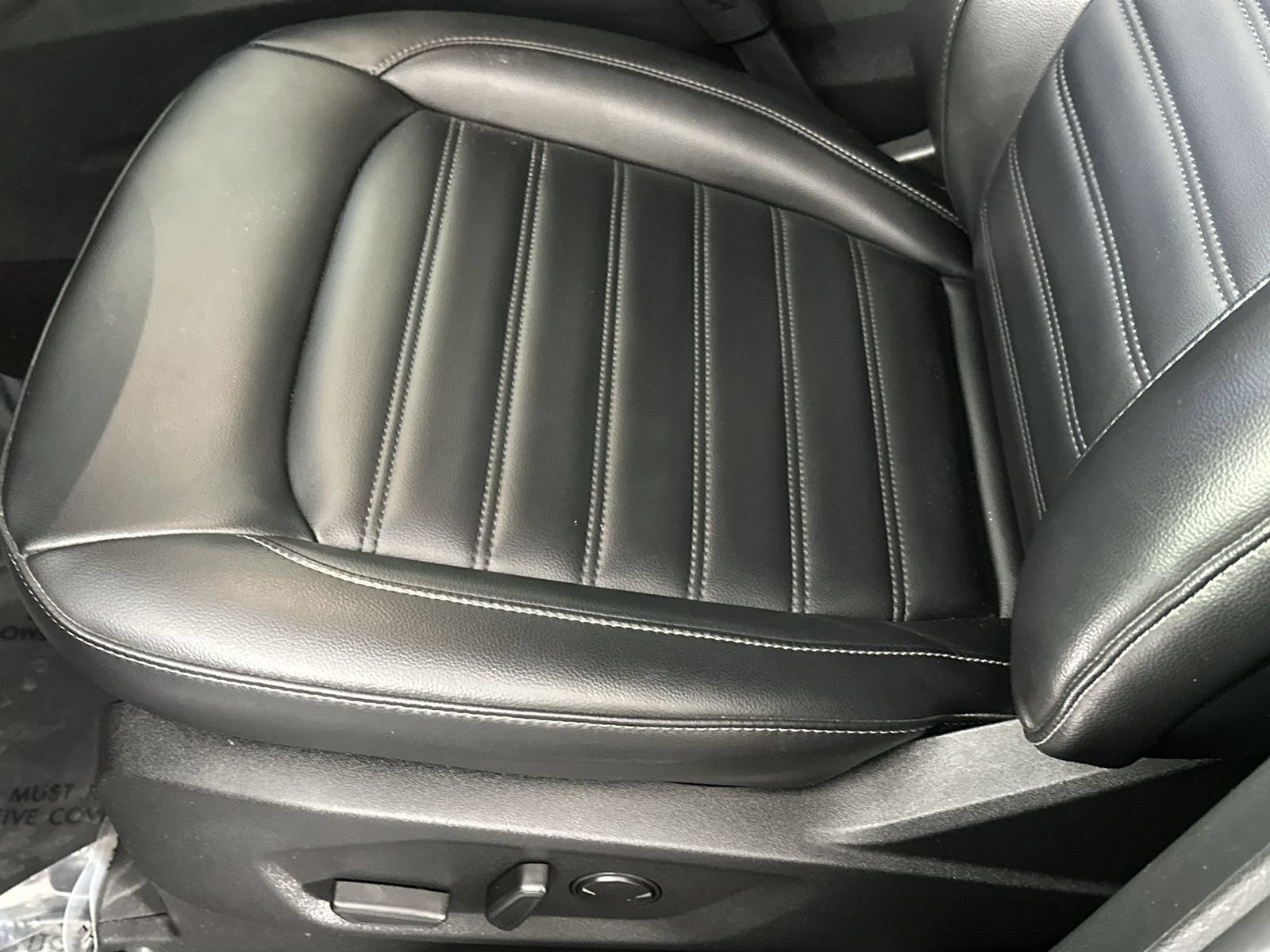 Used 2024 Ford Edge SEL w/ Convenience Package AWD/4WD image 12