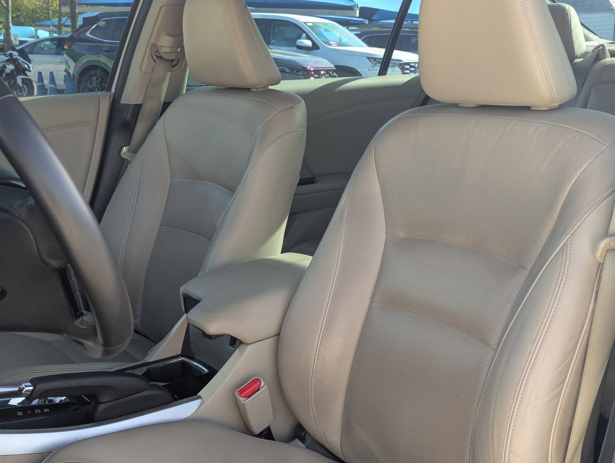 Used 2016 Honda Accord Touring image 13