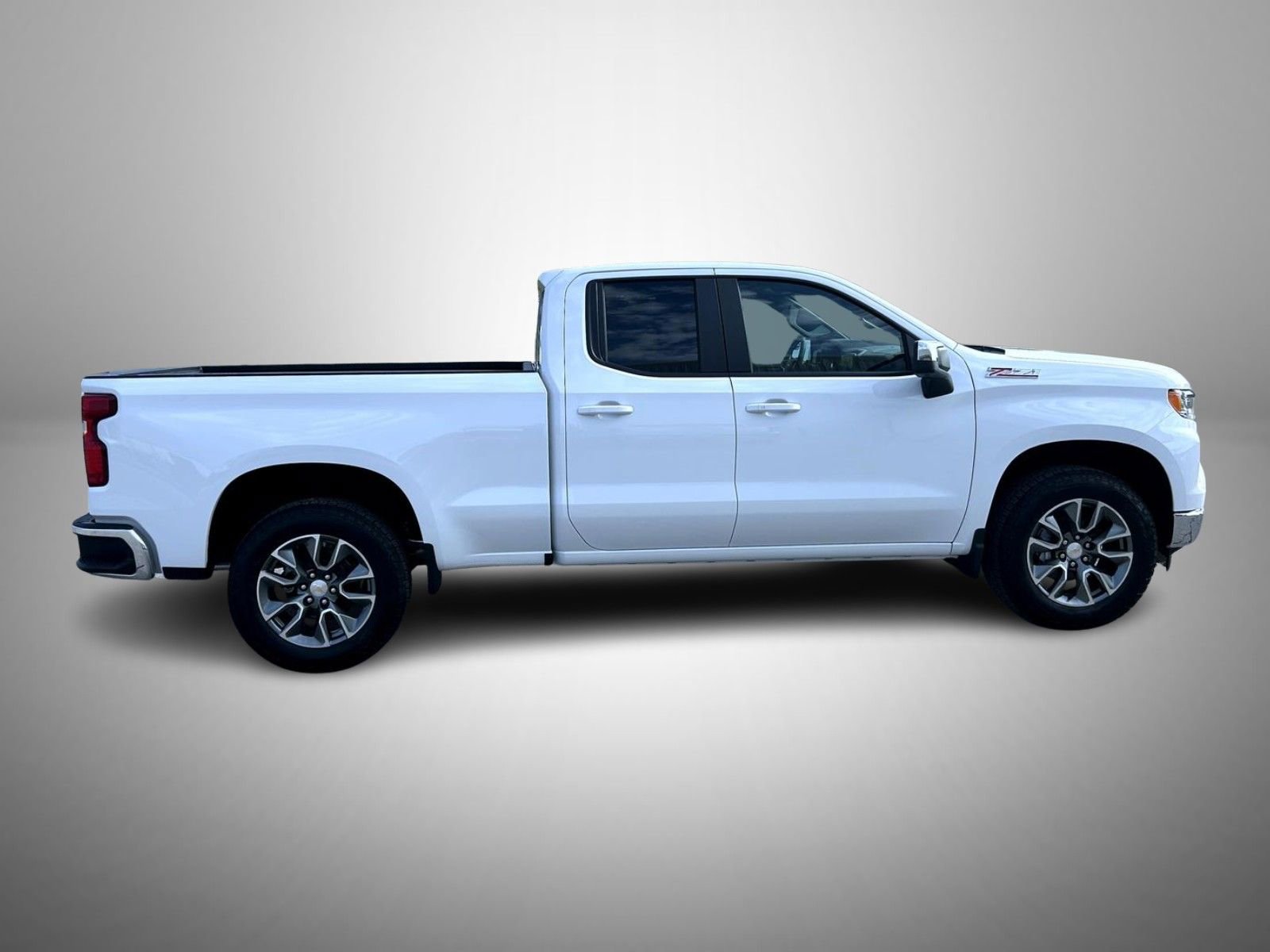 New 2026 Chevrolet Silverado 1500 LT w/ Z71 Off-Road Package image 4