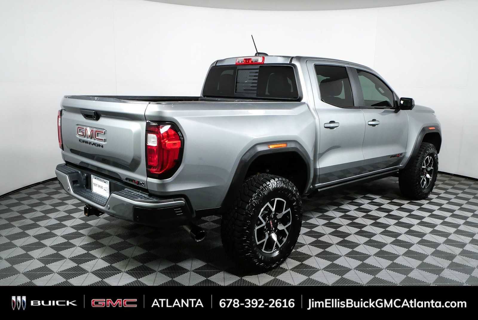 Used 2024 GMC Canyon AT4X AWD/4WD image 3