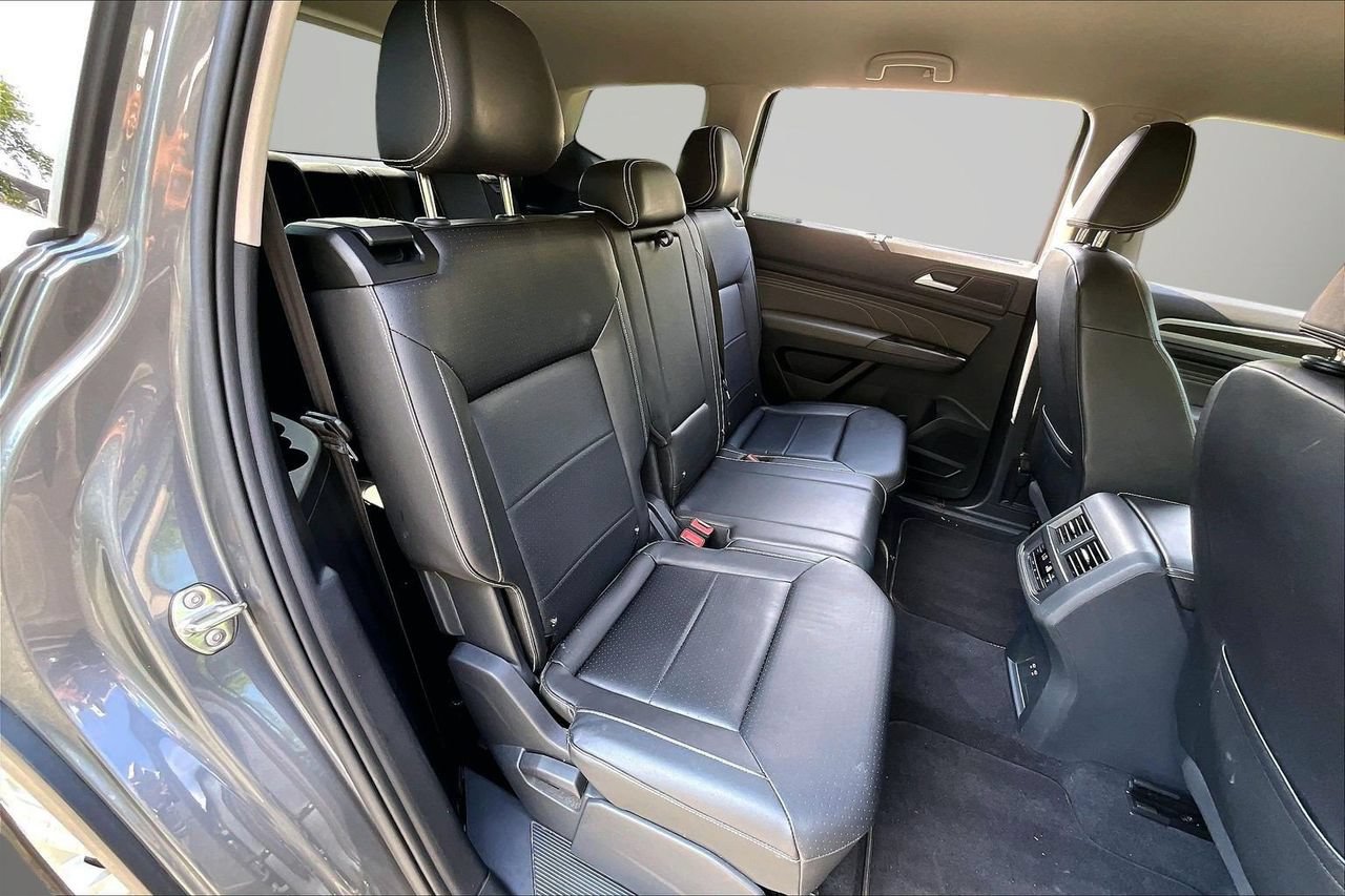 Used 2023 Volkswagen Atlas SE AWD/4WD image 22