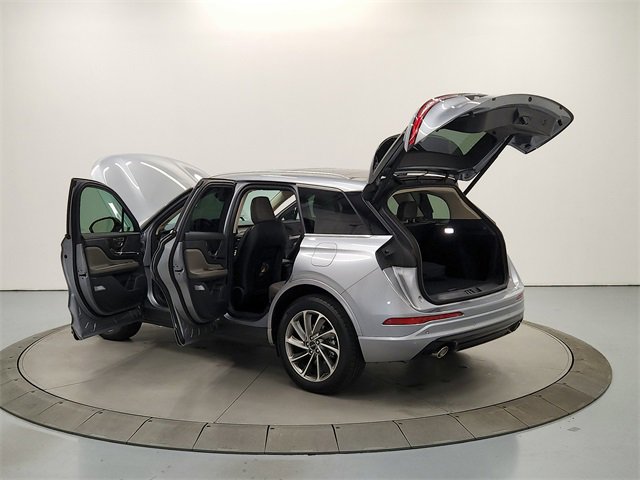 Used 2024 Lincoln Corsair Grand Touring image 14