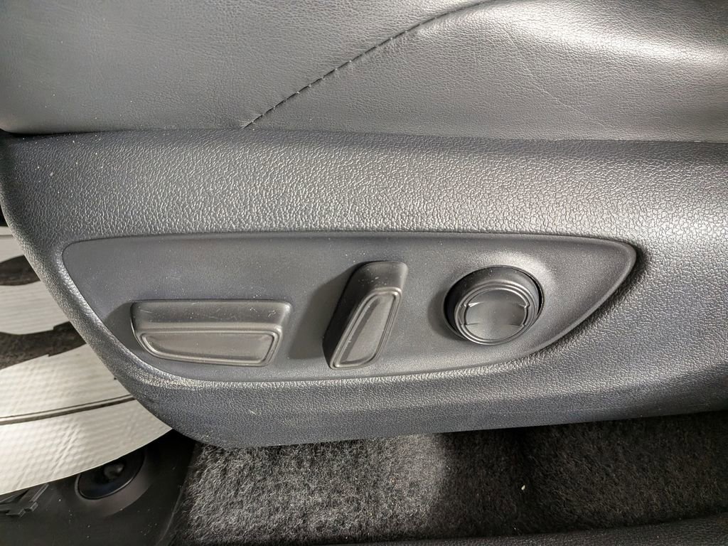 Used 2024 Toyota RAV4 Adventure image 17