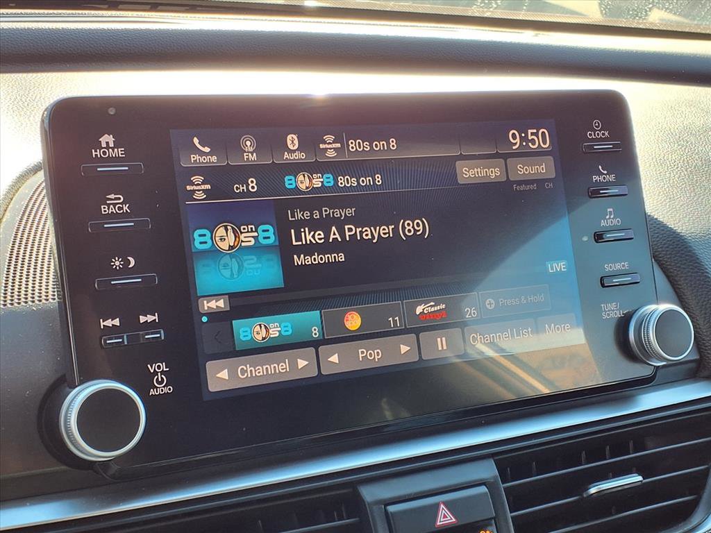 Used 2018 Honda Accord Sport image 4