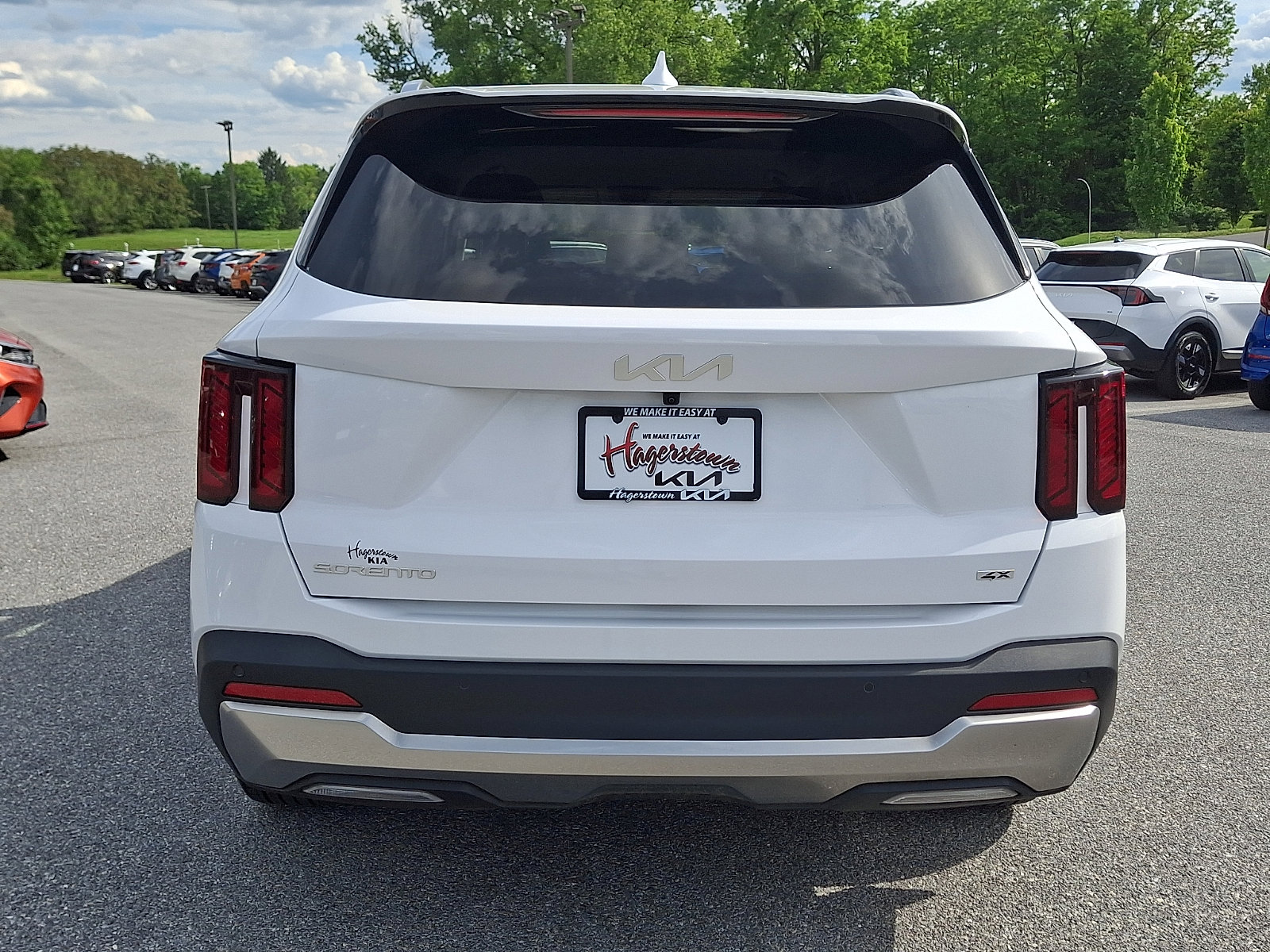 Certified 2025 Kia Sorento S AWD/4WD image 5