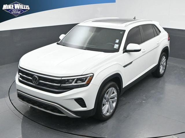 Used 2023 Volkswagen Atlas Cross Sport SE w/ Panoramic Sunroof Package FWD image 11