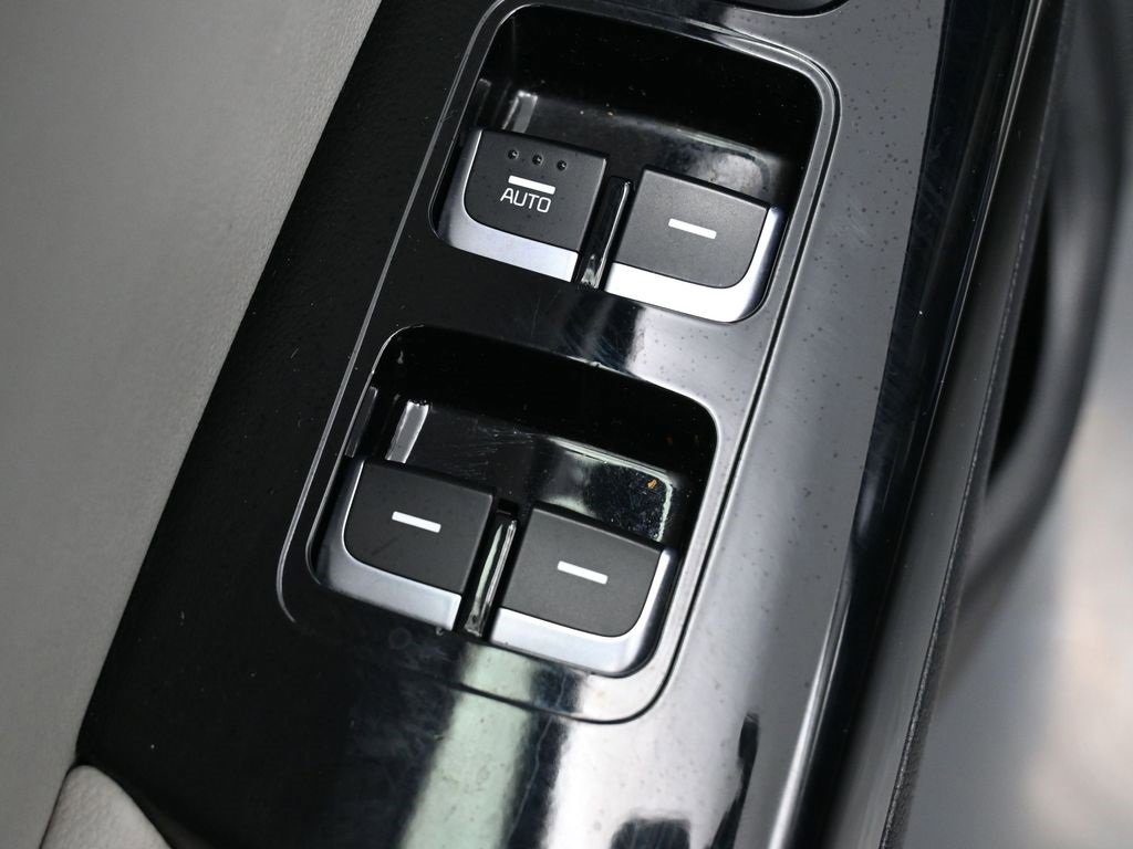 Used 2019 Kia Sportage EX w/ EX Sport Appearance Package image 13