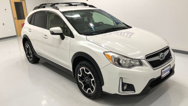 Used 2017 Subaru Crosstrek 2.0i Limited w/ Popular Package #2 image 44
