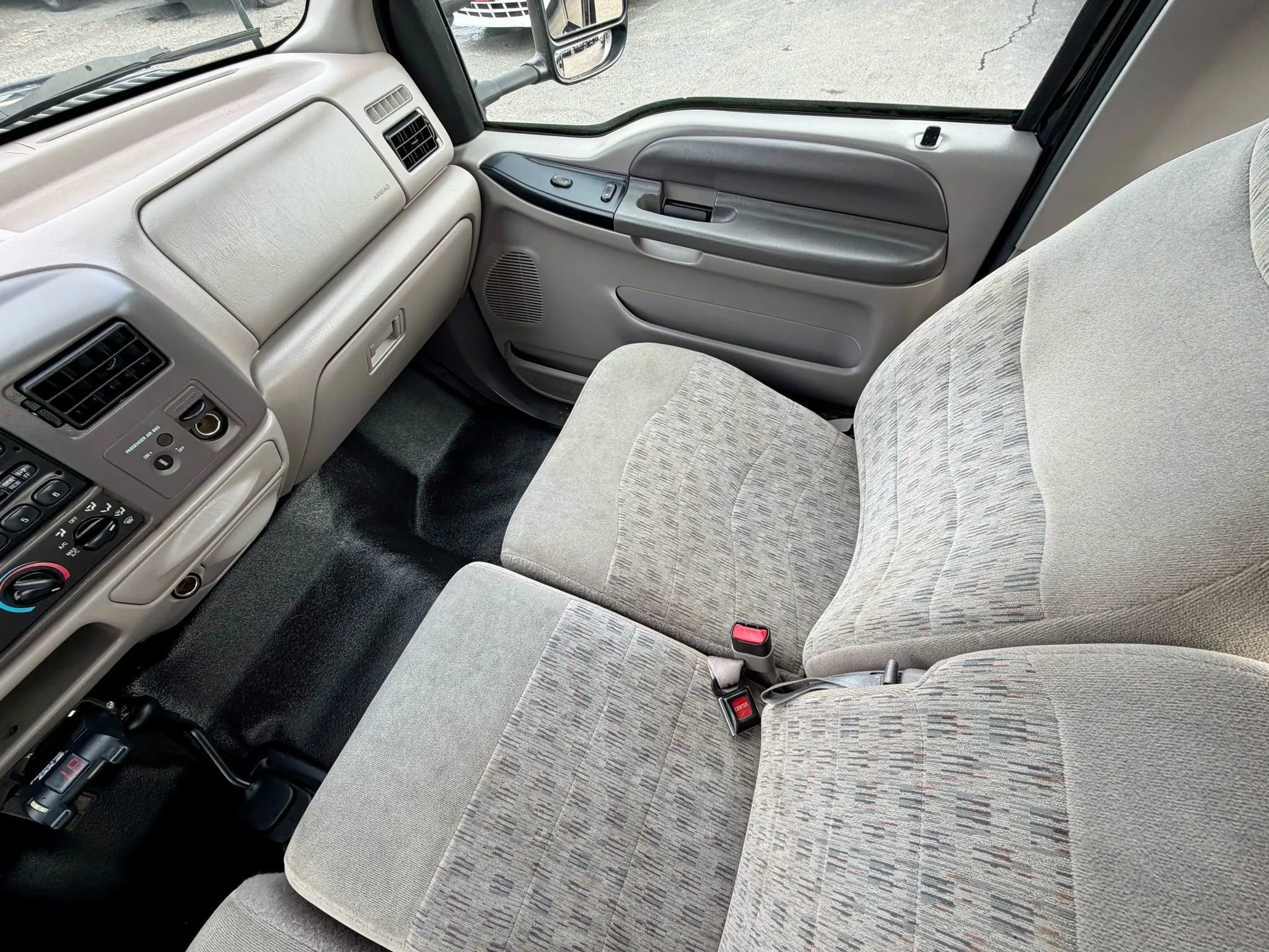 Used 1999 Ford F250 Long Bed image 14