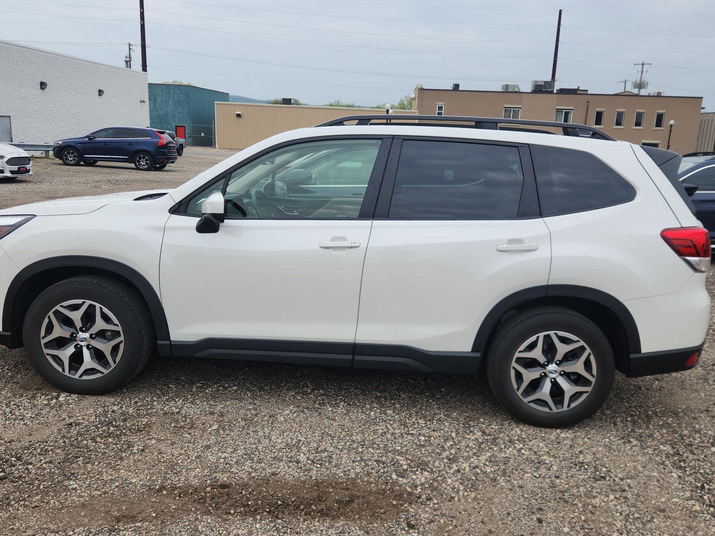 Used 2024 Subaru Forester Premium AWD/4WD image 6