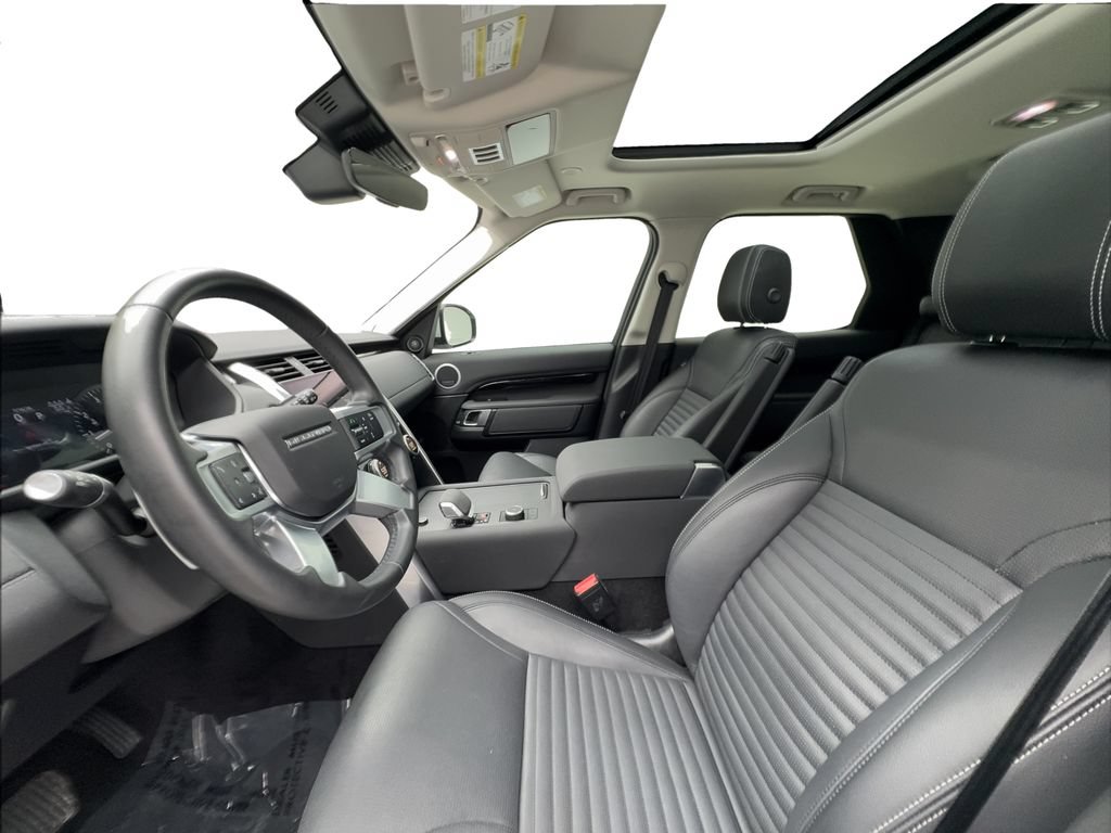 Used 2023 Land Rover Discovery S AWD/4WD image 20