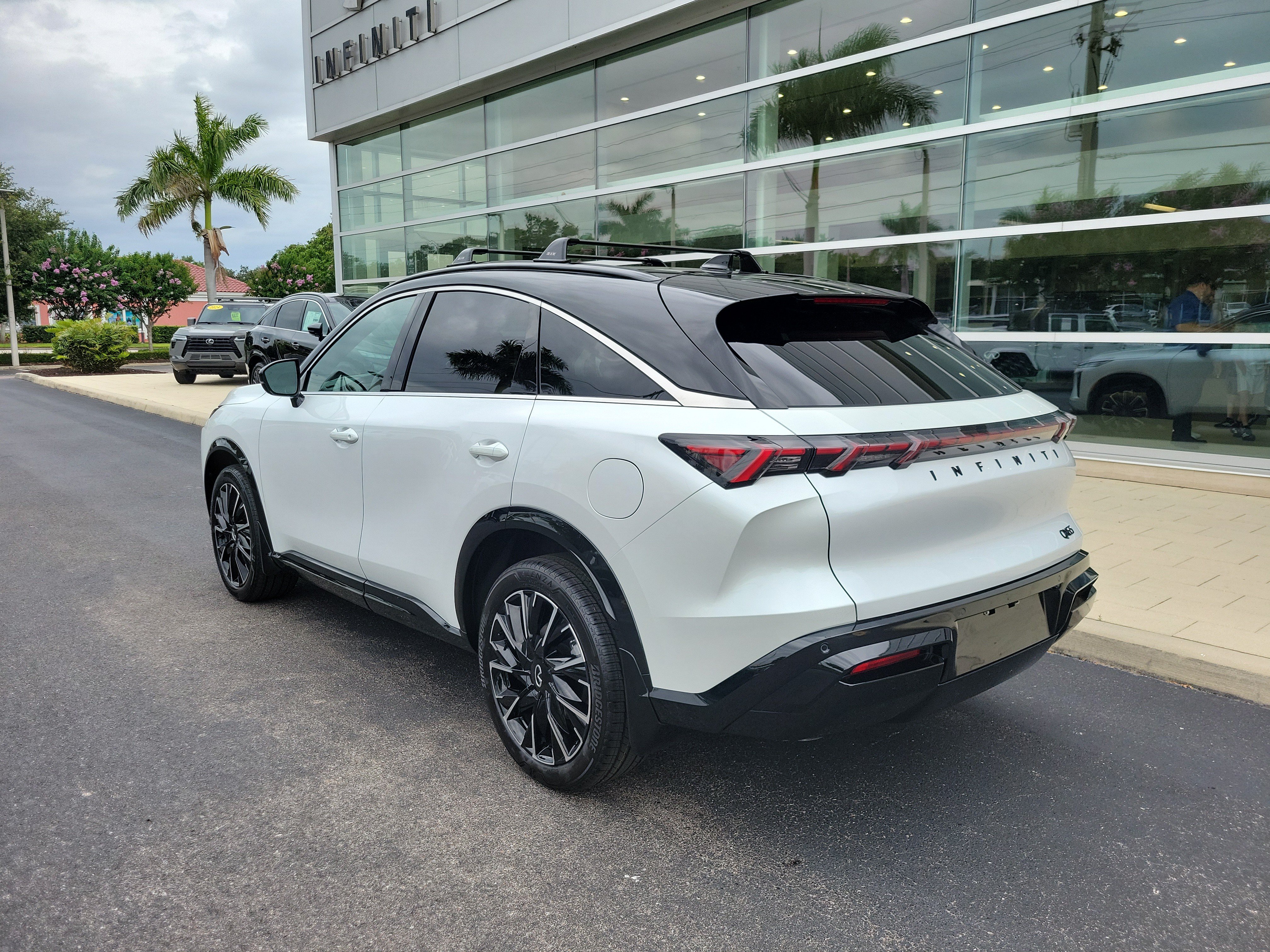 New 2027 INFINITI QX65 Autograph AWD/4WD image 6