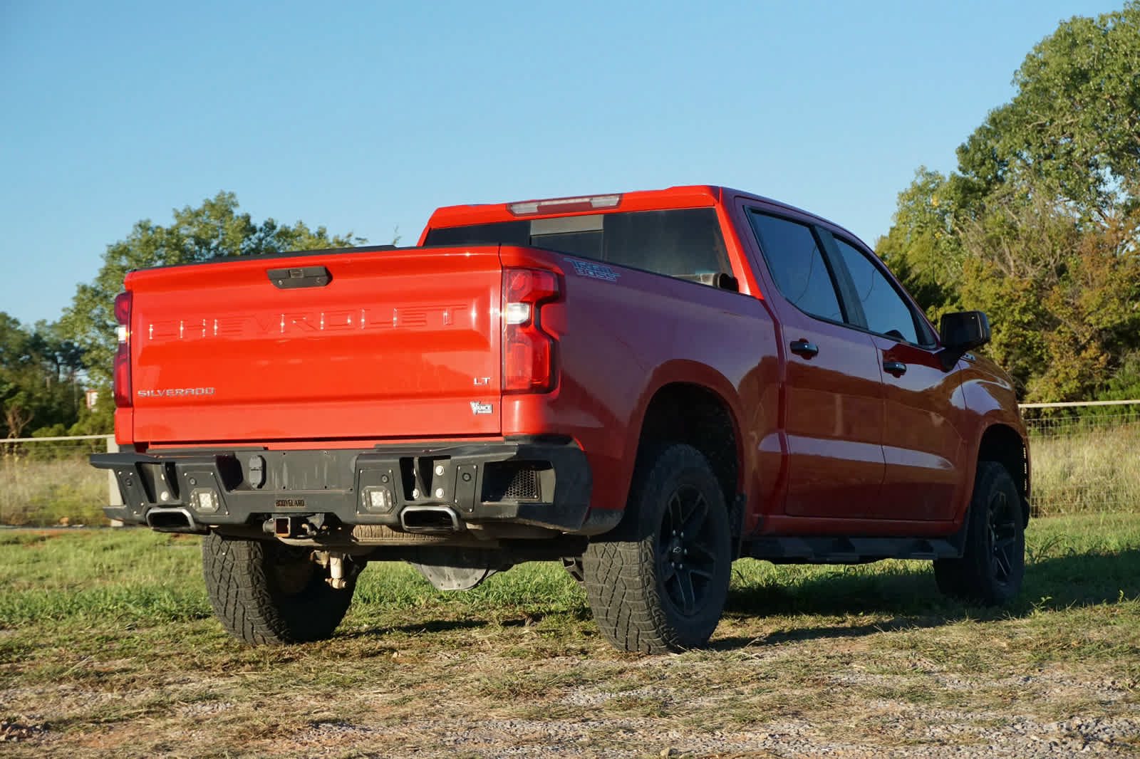 Used 2019 Chevrolet Silverado 1500 LT Trail Boss AWD/4WD image 5