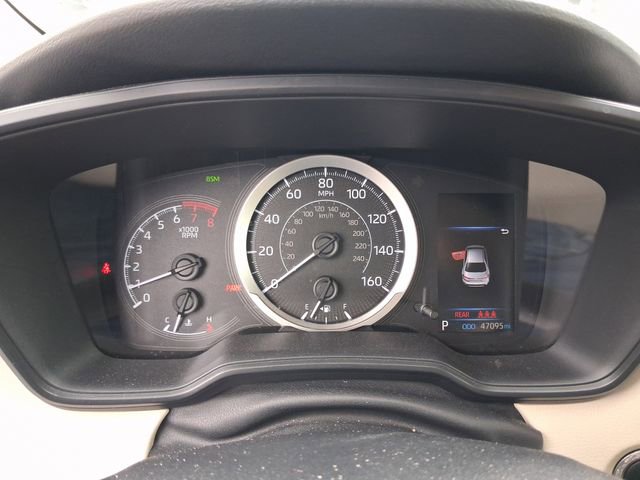 Used 2021 Toyota Corolla LE w/ LE Convenience Package FWD image 15
