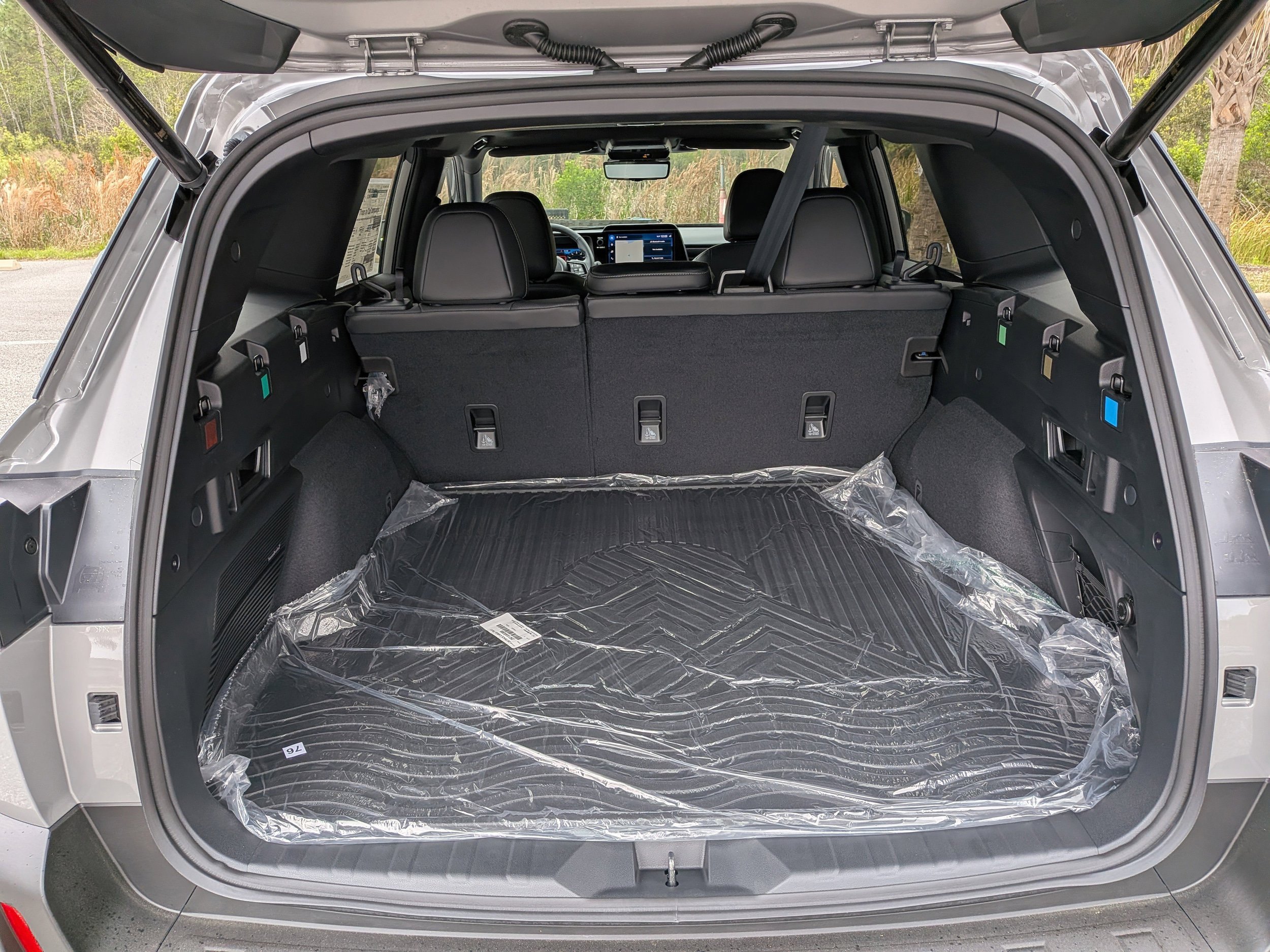 New 2026 Subaru Outback Touring AWD/4WD image 13