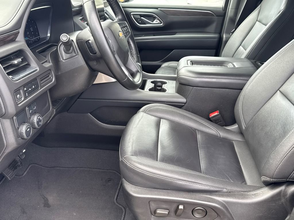 Used 2024 Chevrolet Tahoe LT RWD image 9