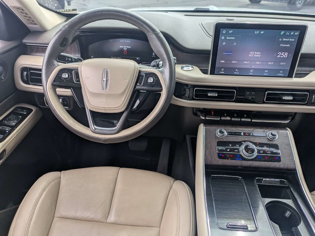 Used 2022 Lincoln Aviator Reserve w/ Equipment Group 201A RWD image 20