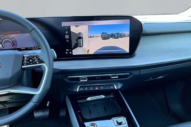 New 2026 Audi Q3 quattro 2.0T AWD/4WD image 6