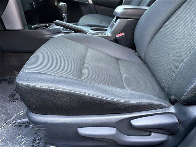 Used 2016 Toyota RAV4 LE FWD image 12