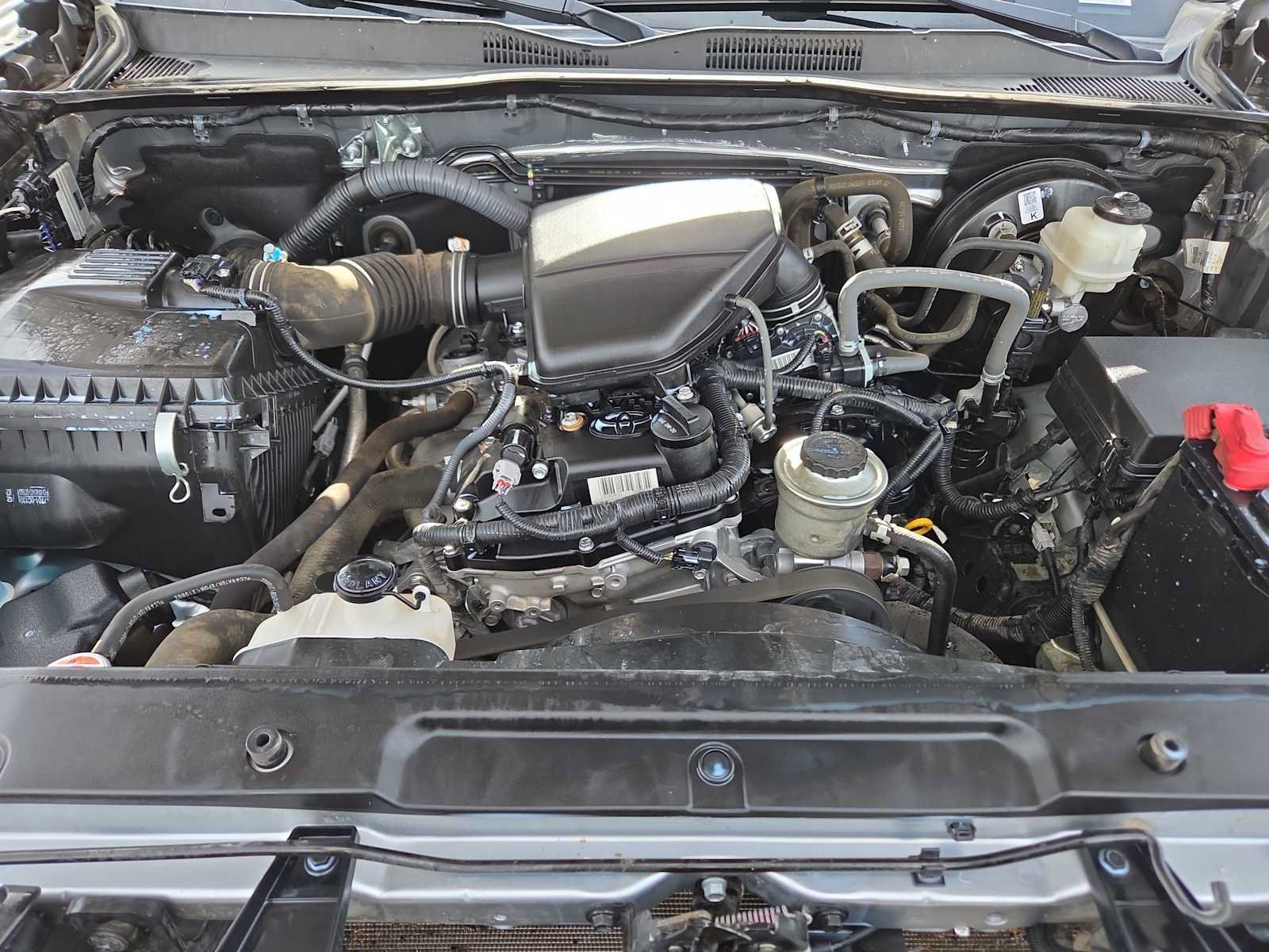 Used 2022 Toyota Tacoma SR w/ SR Convenience Package RWD image 13