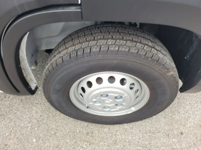 New 2024 RAM ProMaster 1500 w/ Convenience Group image 16