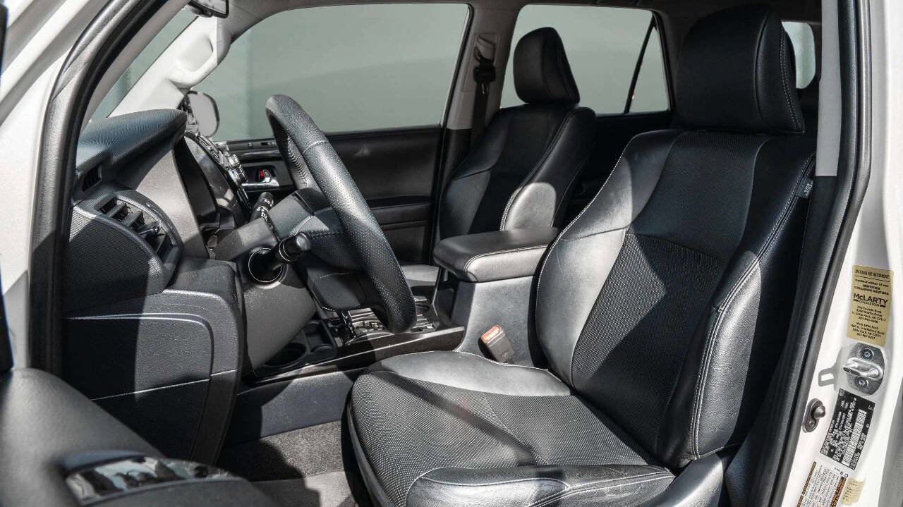 Used 2019 Toyota 4Runner Limited image 24