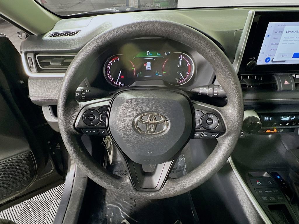 Certified 2025 Toyota RAV4 XLE AWD/4WD image 11