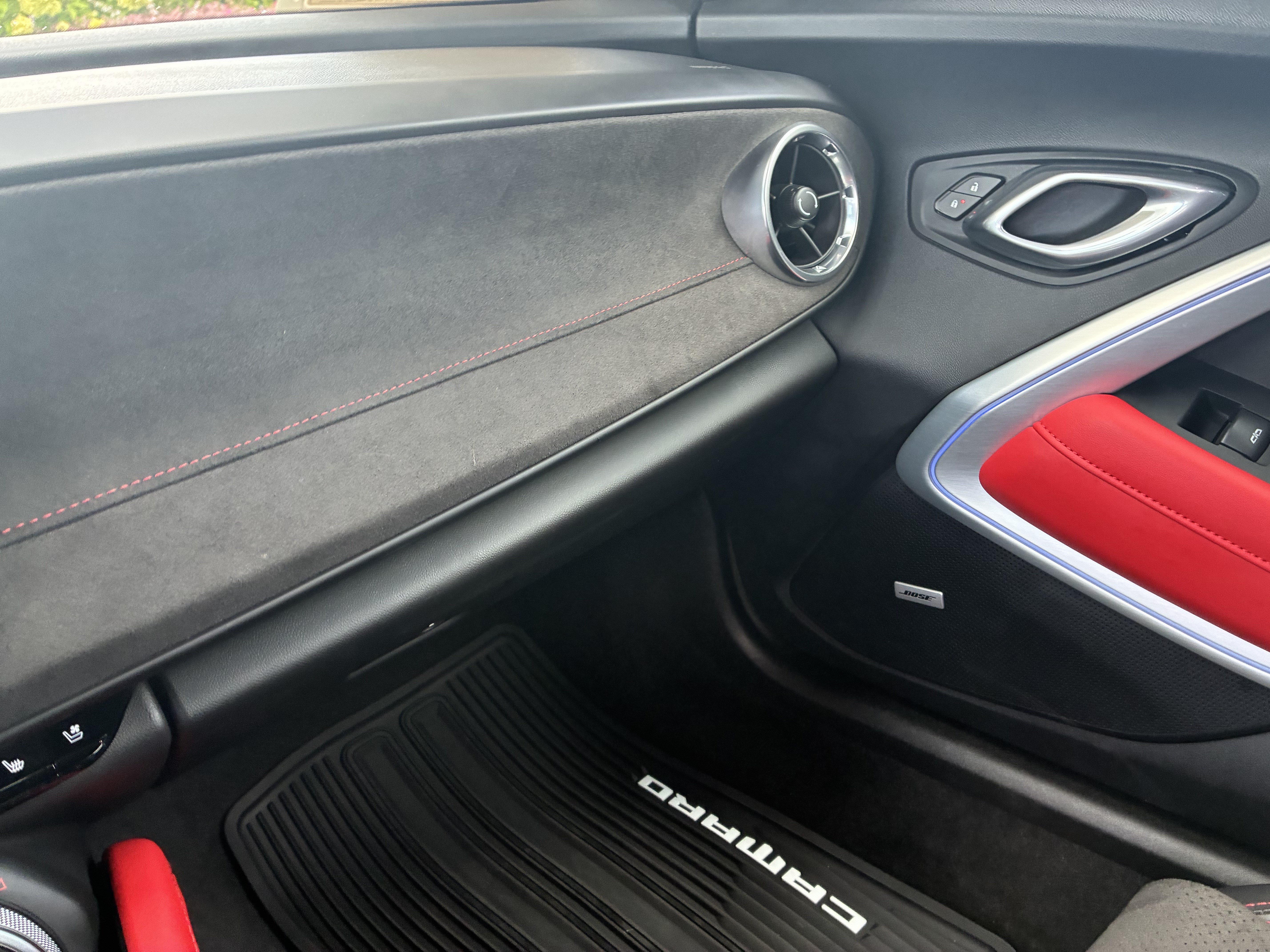 Used 2021 Chevrolet Camaro ZL1 RWD image 36