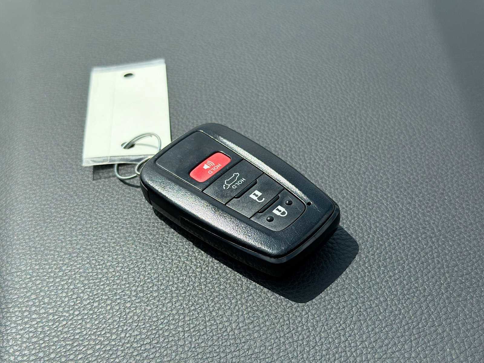 Used 2021 Toyota RAV4 XSE AWD/4WD image 32
