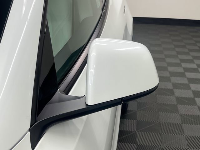 Used 2023 Tesla Model Y 2WD image 19