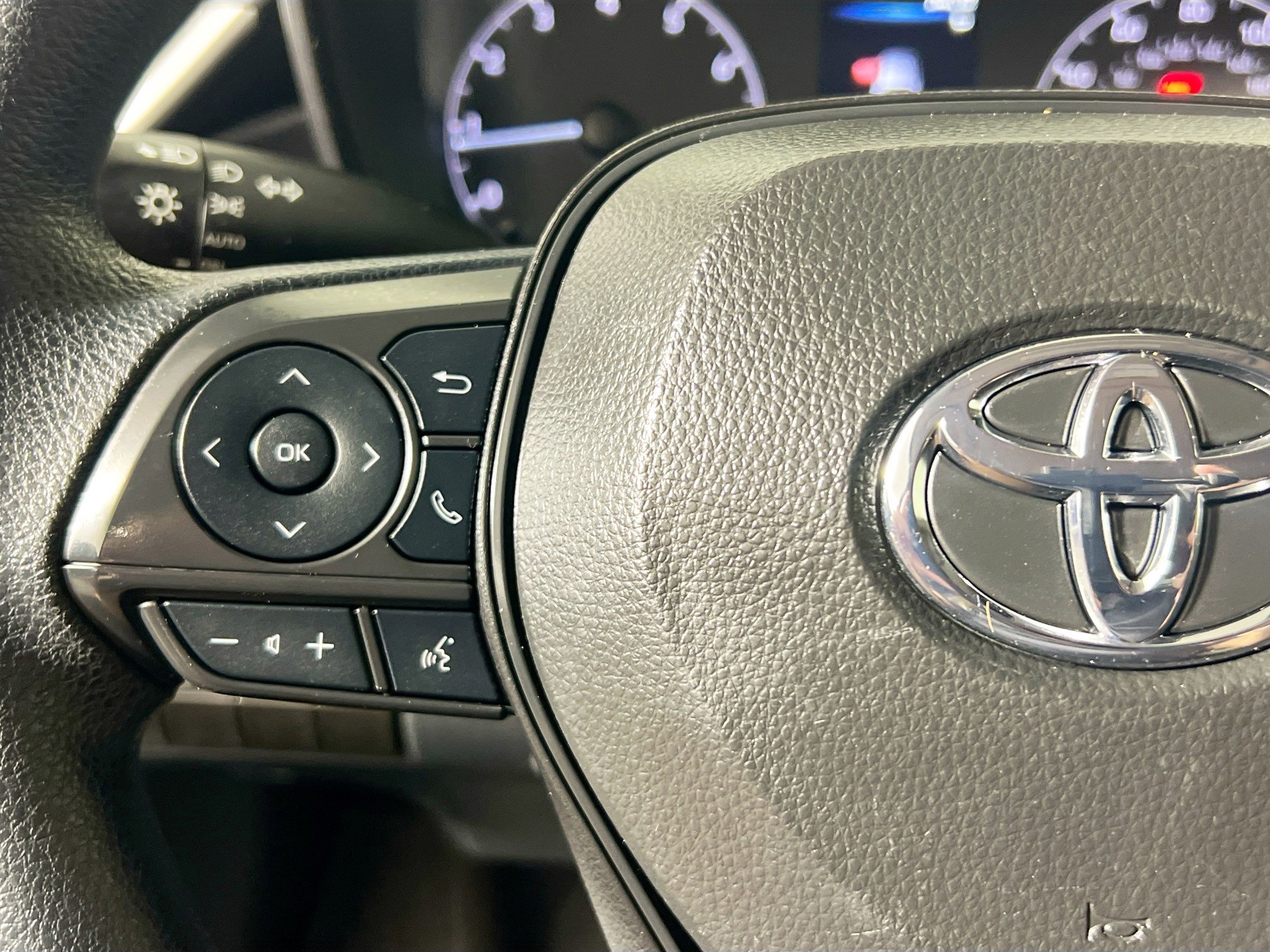 Used 2024 Toyota Corolla LE image 18