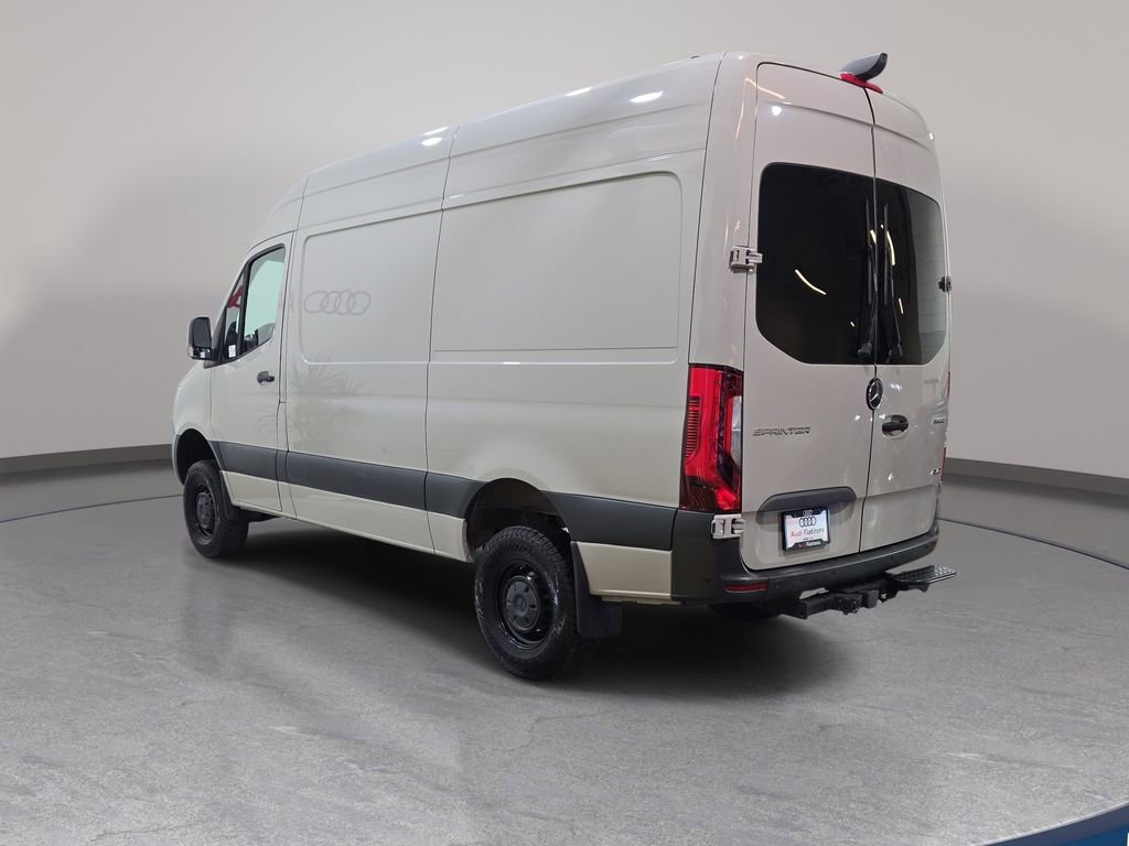 Used 2024 Mercedes-Benz Sprinter 144 Cargo image 8