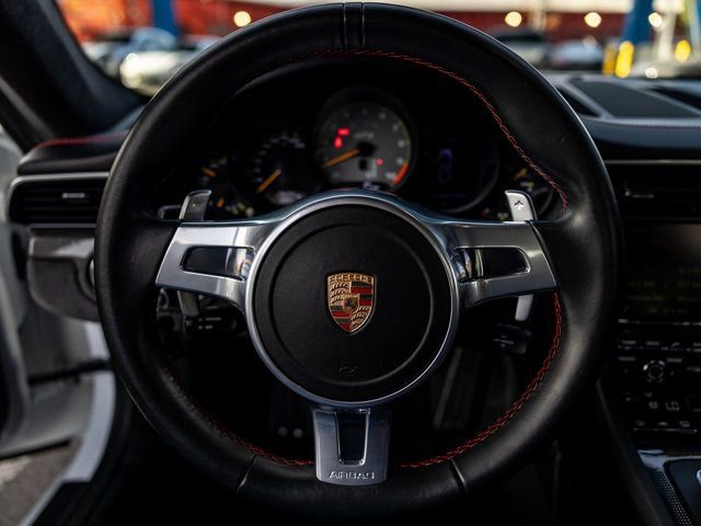 Used 2015 Porsche 911 GT3 w/ Carbon Interior Package RWD image 6