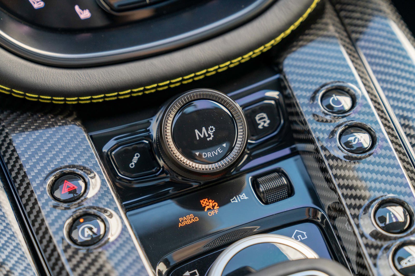 Used 2023 Aston Martin DBX 707 image 25