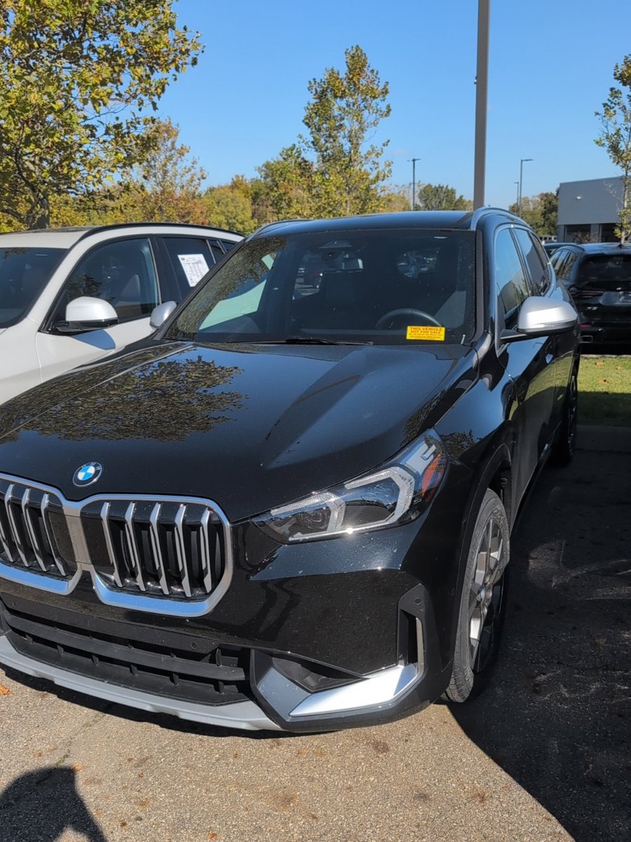 Used 2024 BMW X1 xDrive28i w/ Convenience Package AWD/4WD image 1