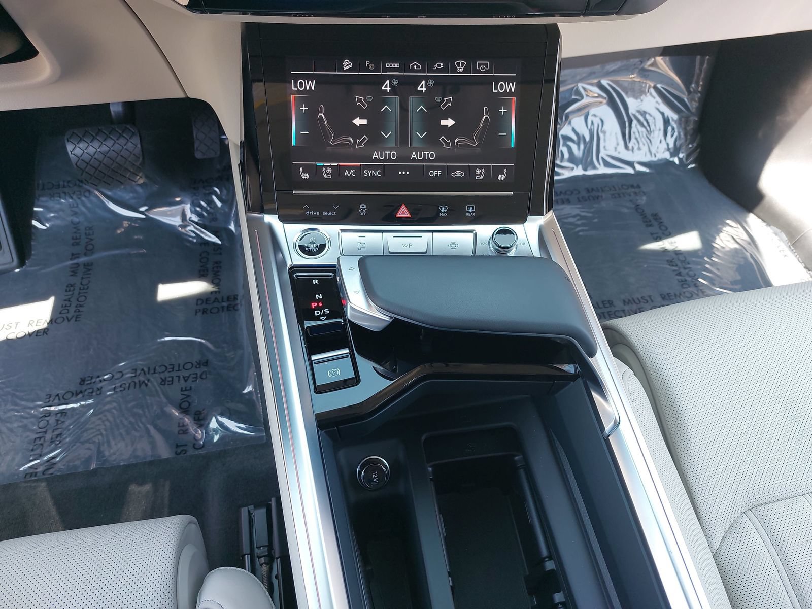 Used 2024 Audi Q8 e-tron Premium Plus w/ Prestige Package AWD/4WD image 22