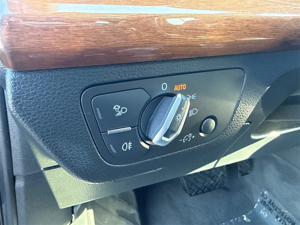 Used 2023 Audi Q5 2.0T Premium image 22