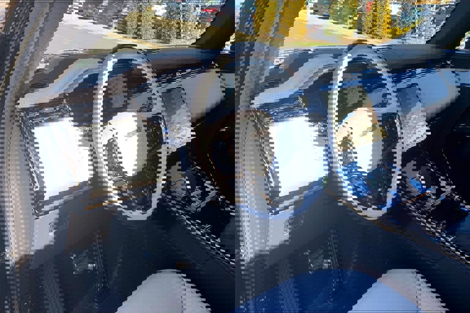 New 2026 Land Rover Range Rover Sport Dynamic SE image 8