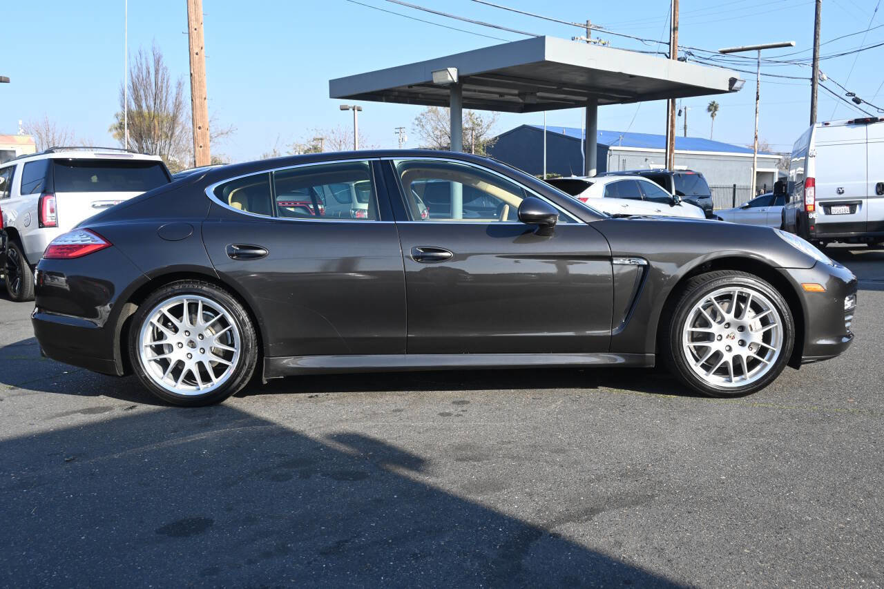 Used 2010 Porsche Panamera 4S AWD/4WD image 8