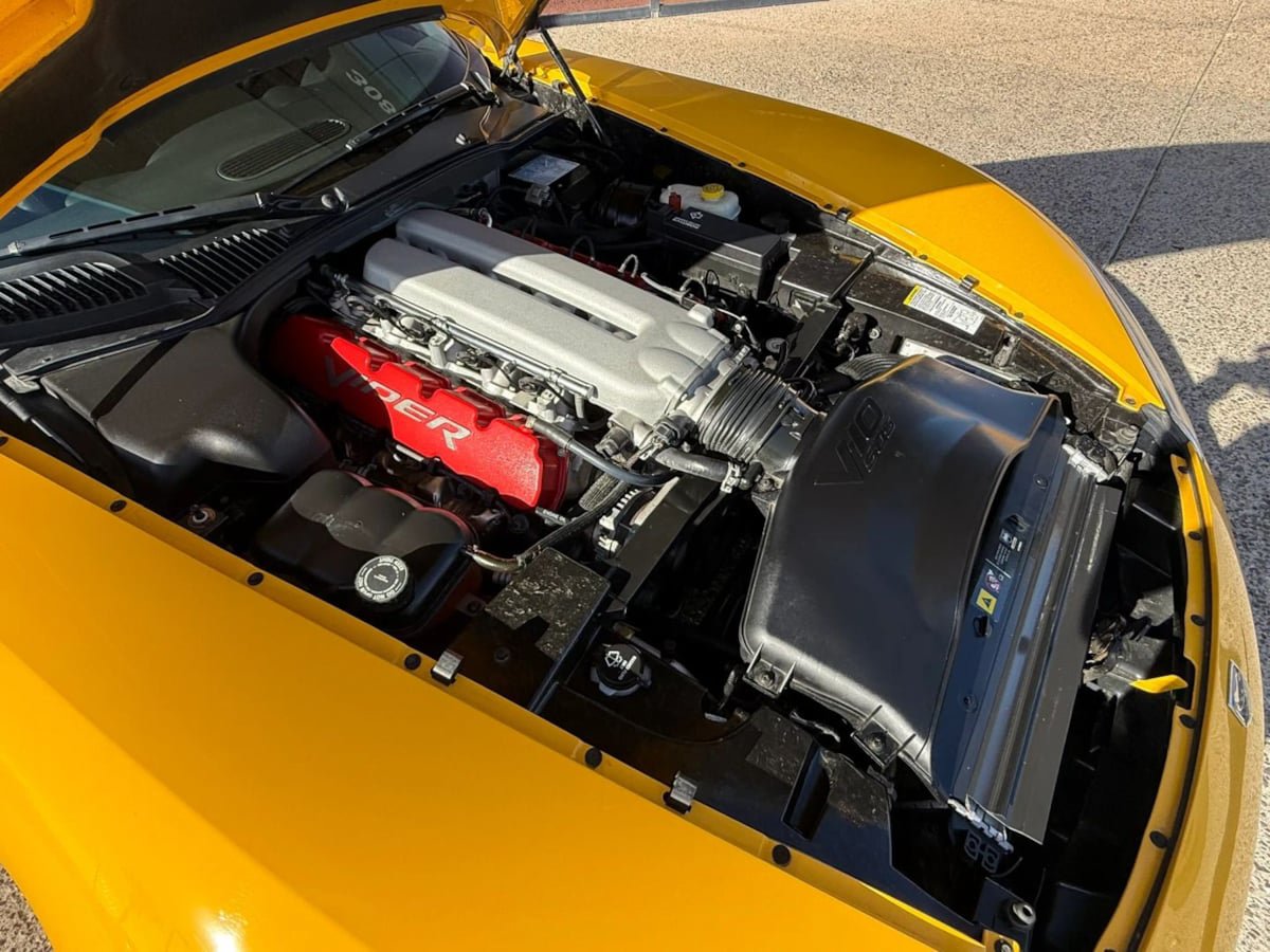Used 2005 Dodge Viper SRT-10 RWD image 32