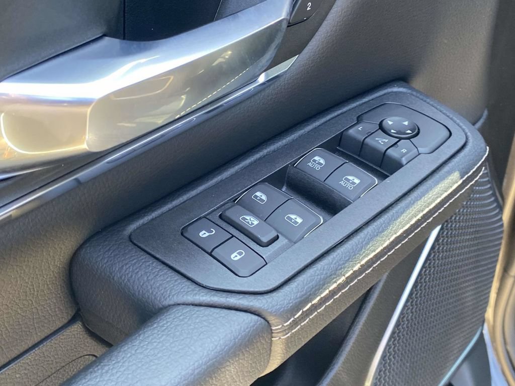 New 2026 RAM 1500 Laramie w/ Sport Appearance Package AWD/4WD image 44