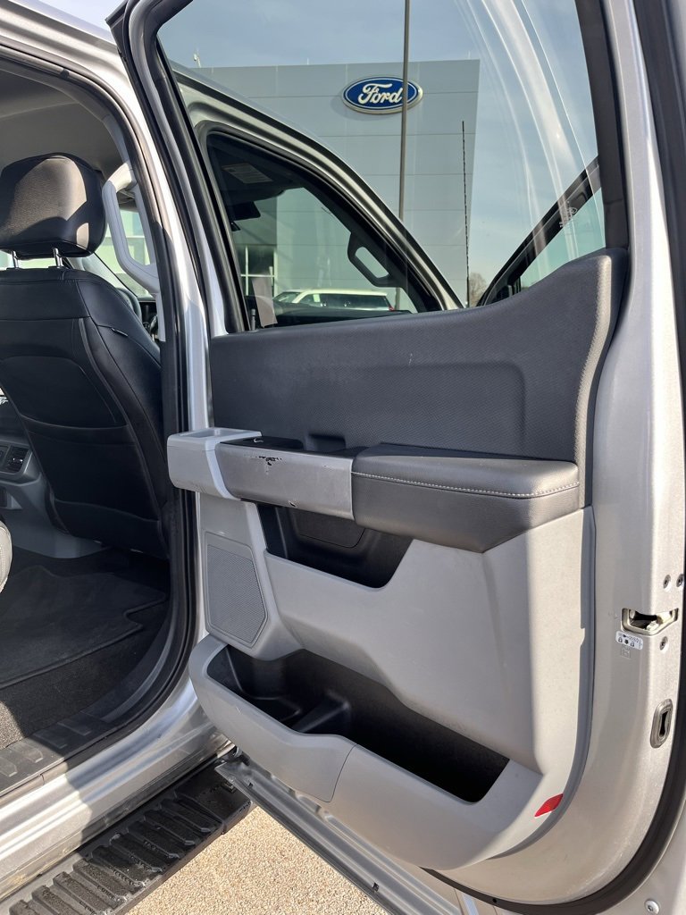 Used 2022 Ford F150 XLT w/ Trailer Tow Package image 11